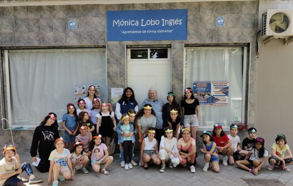 Academia de Ingles Mónica Lobo